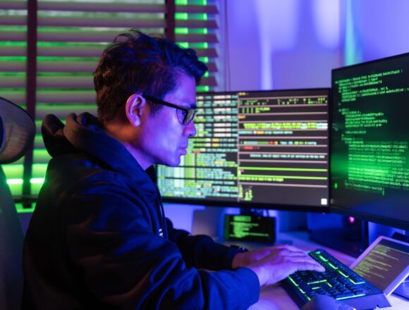 Cyber Security Jobs UK – Complete Beginner Guide to Start a High-Pay Career (2026)