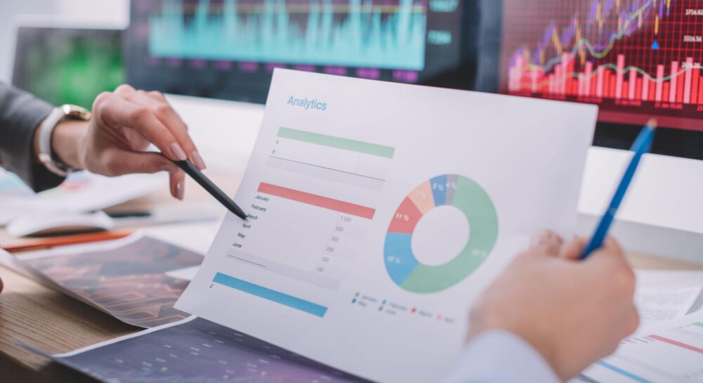 Data Analyst Jobs UK – Complete Beginner Guide to Start Your Career (2026)