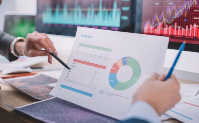 Data Analyst Jobs UK – Complete Beginner Guide to Start Your Career (2026)